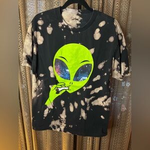 Alien Graphic T-Shirt - Black and Green
